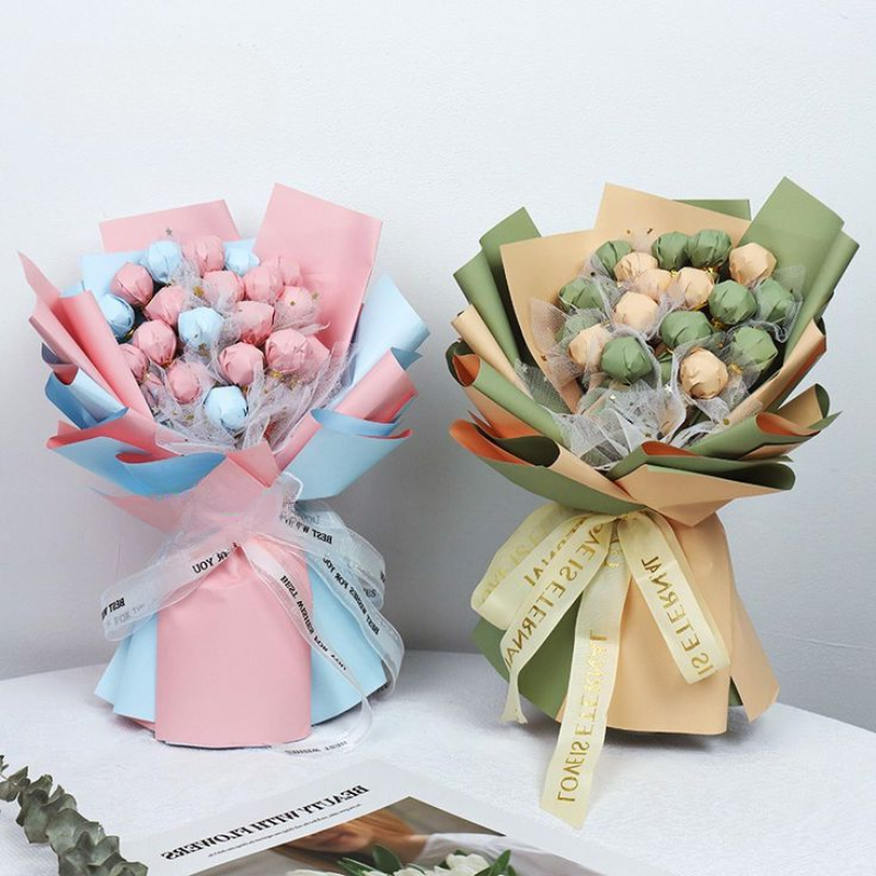 Bó hoa bằng kẹo mút tặng thầy cô giáo